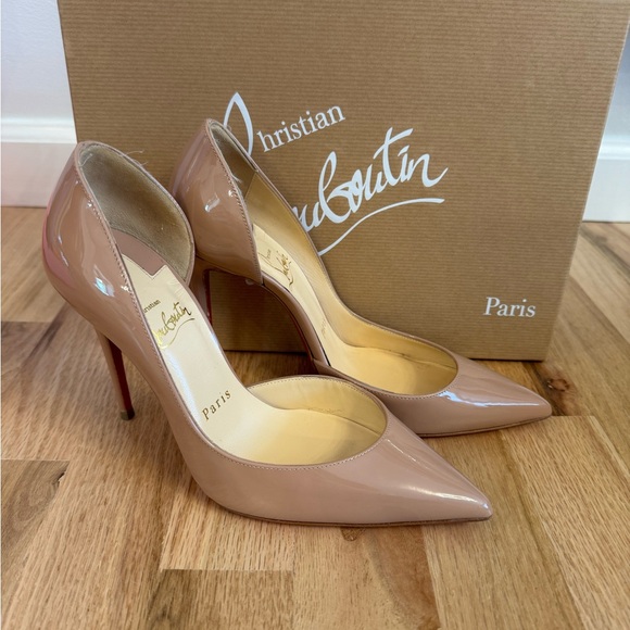 Christian Louboutin Nude Patent Leather Heels - Picture 1 of 3